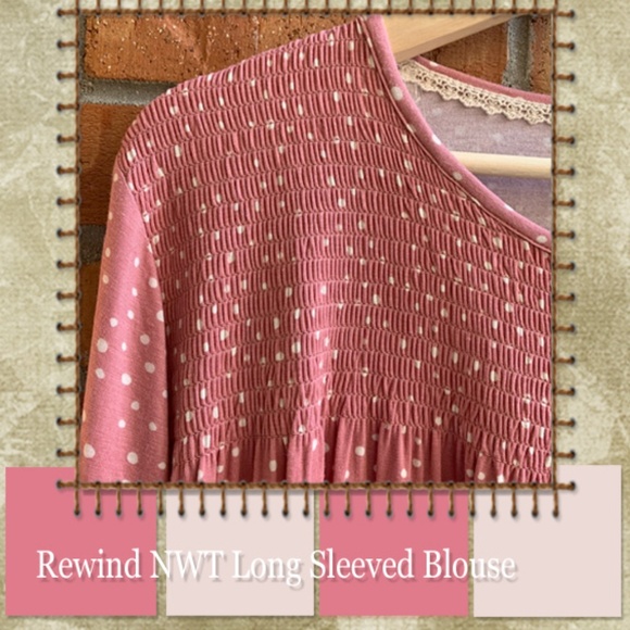 Rewind Tops - Rewind NWT Long Sleeved Smocked Top